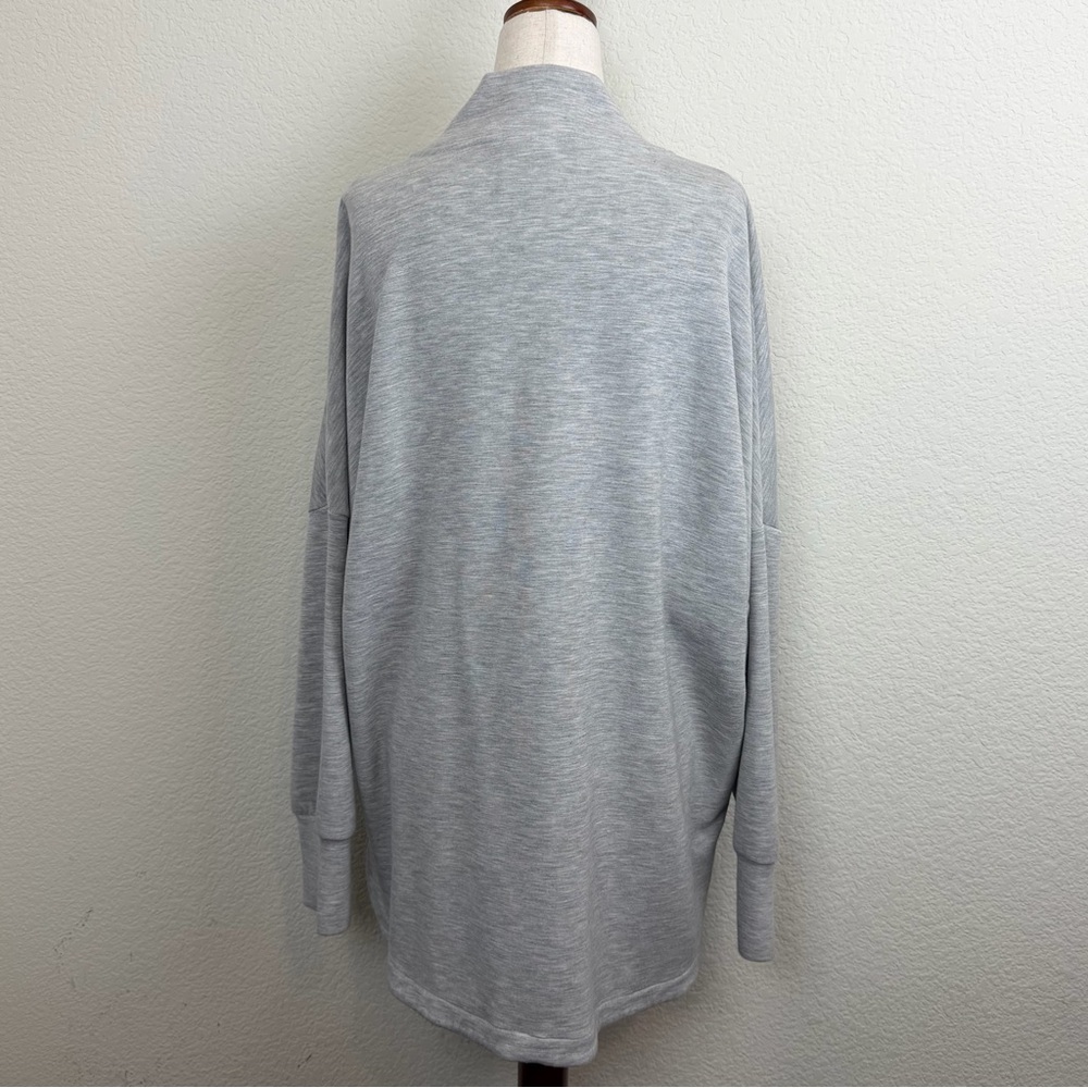 Varley Bay Sweat Pullover in Grey Marl
Size Large - Picture 10 of 15